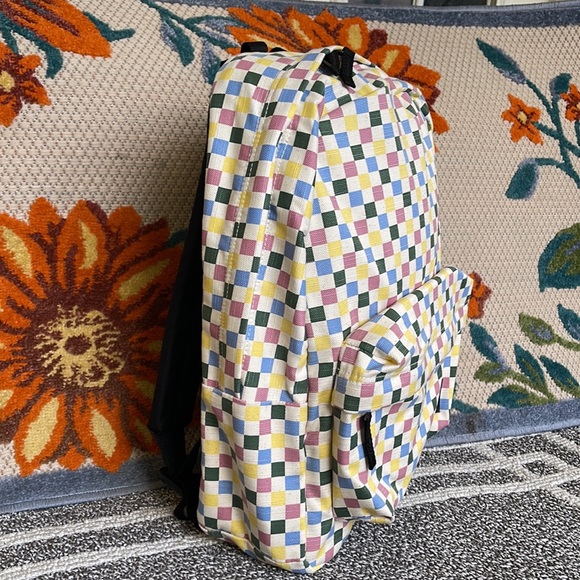 Vans DEANA III BACKPACK
NWT - Picture 3 of 16